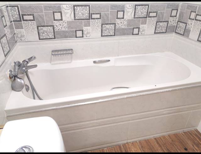 3 BEDROOM DUPLEX FOR SALE IN ESCOMBE